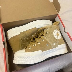 Converse Chuck 70 plus high tops yellow